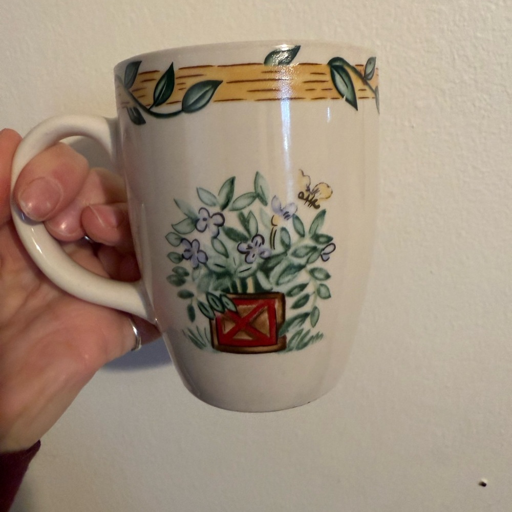 Thompson Pottery White Ceramic Mug